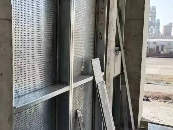 67f5f725d7c05.jpg 01.jpg